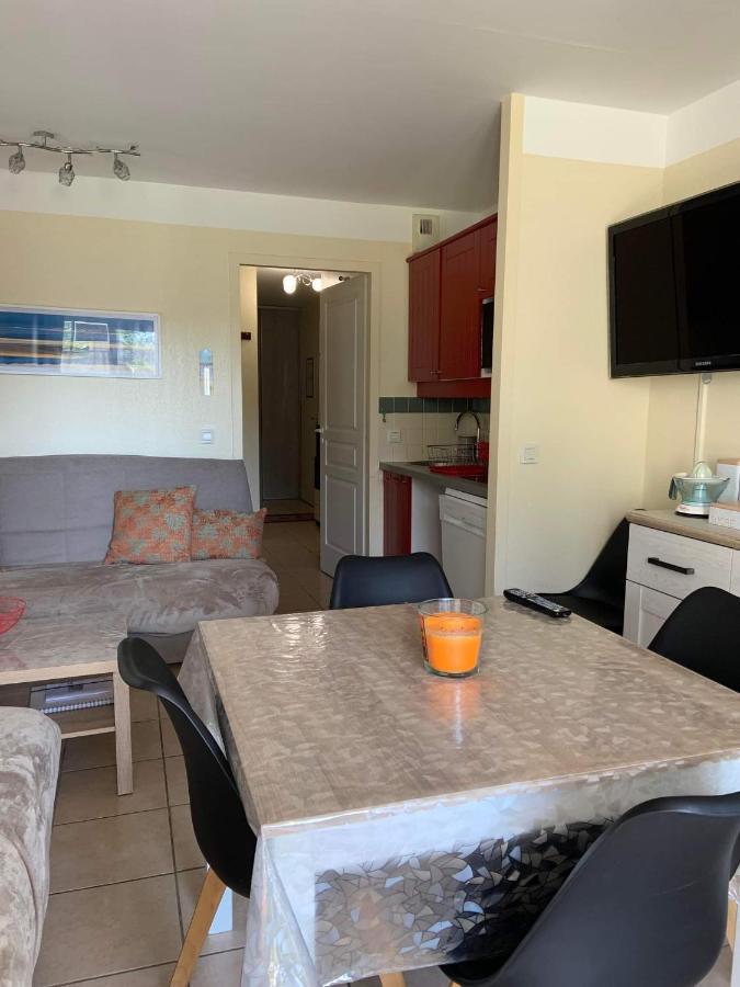 Appartement A Loue Domaine De Gasgogne A 比斯卡罗斯 外观 照片